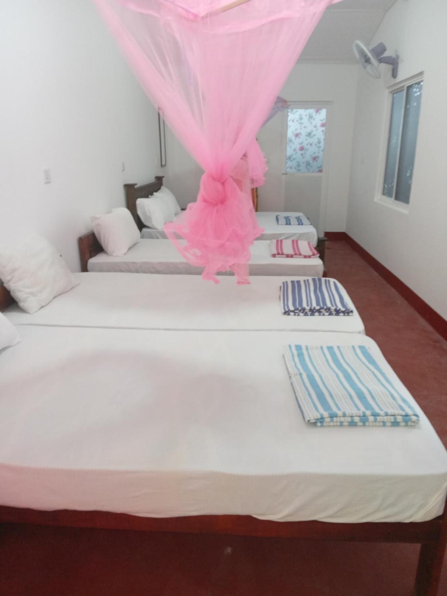 Vibushan Guest House Nilaveli Extérieur photo