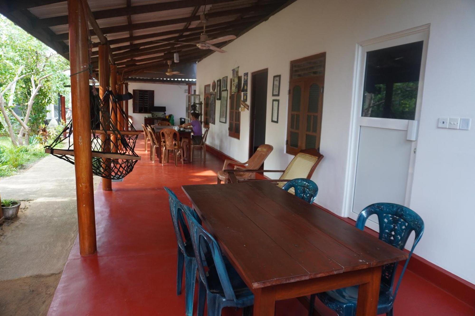Vibushan Guest House Nilaveli Extérieur photo